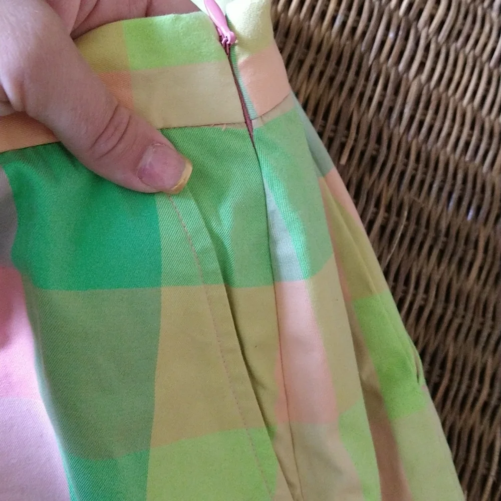 Liz Claiborne Golf Checkered Skort - Picture 6 of 8